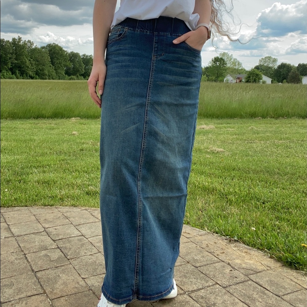 The Monet~ elastic waist denim maxi